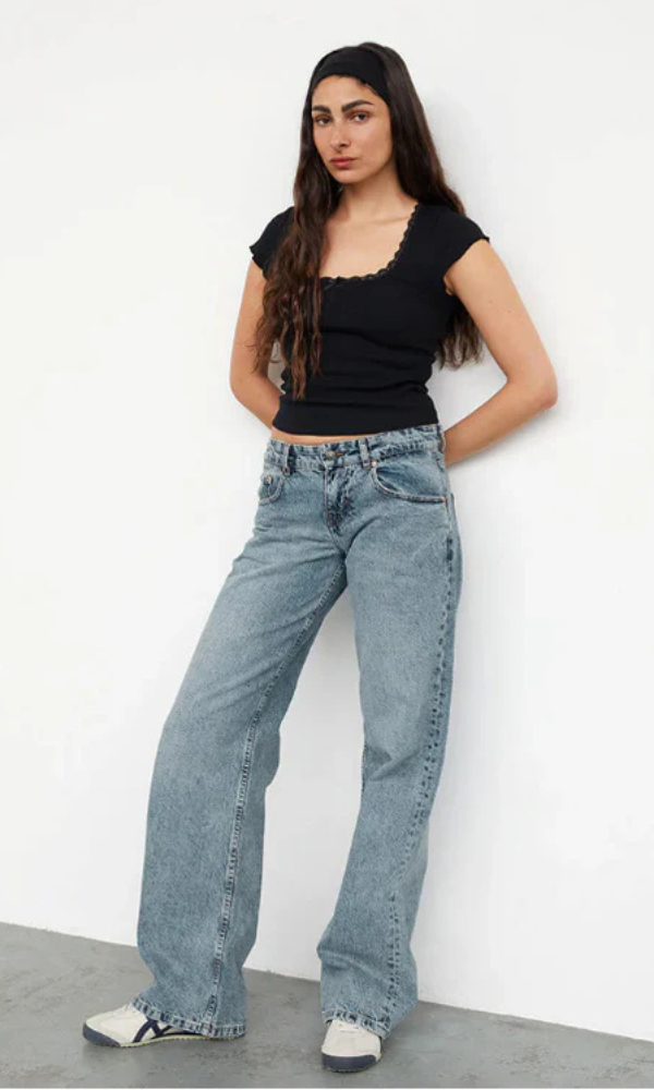 Low Rise Straight Jeans