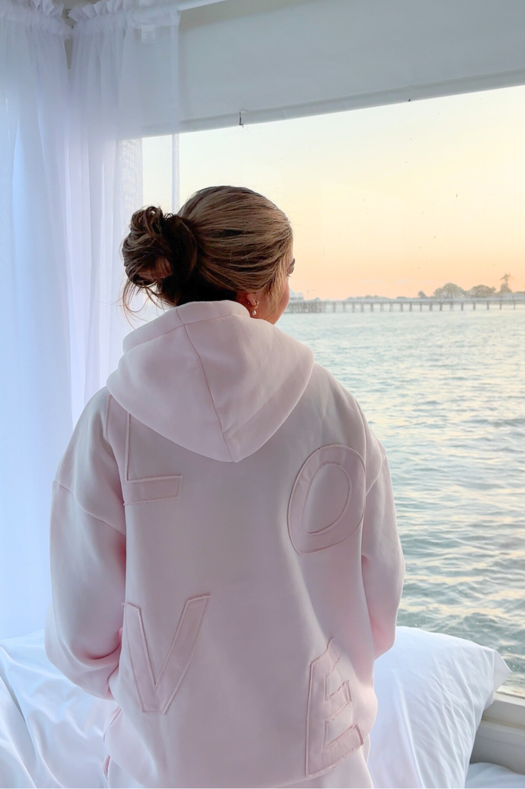 Love All Hoodie Shell Pink