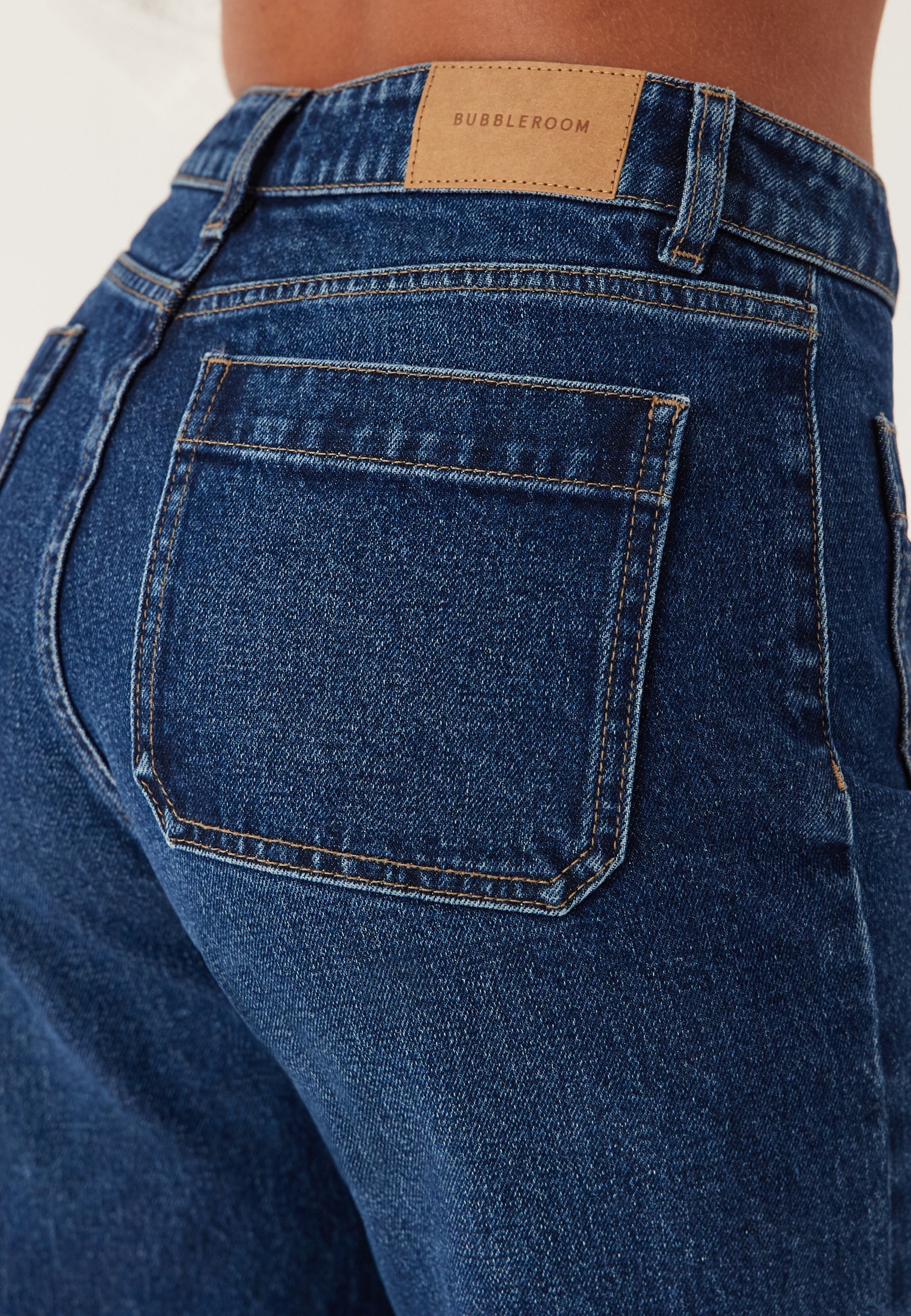 Front Pocket Flare Jeans
